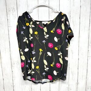 Loft Blouse Women's Size M Cap Sleeve Black Pink Floral Short Sleeve Top Curved